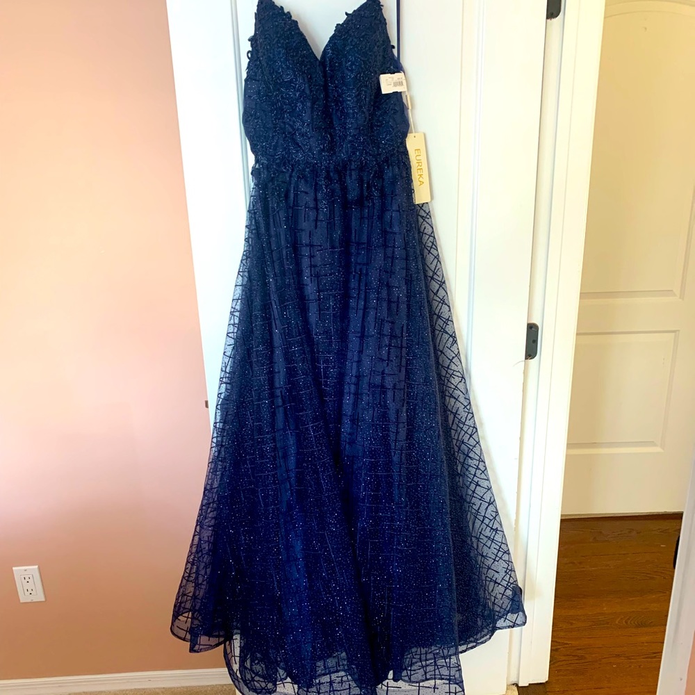 Eureka Prom/Evening Dress, Navy, Size Large